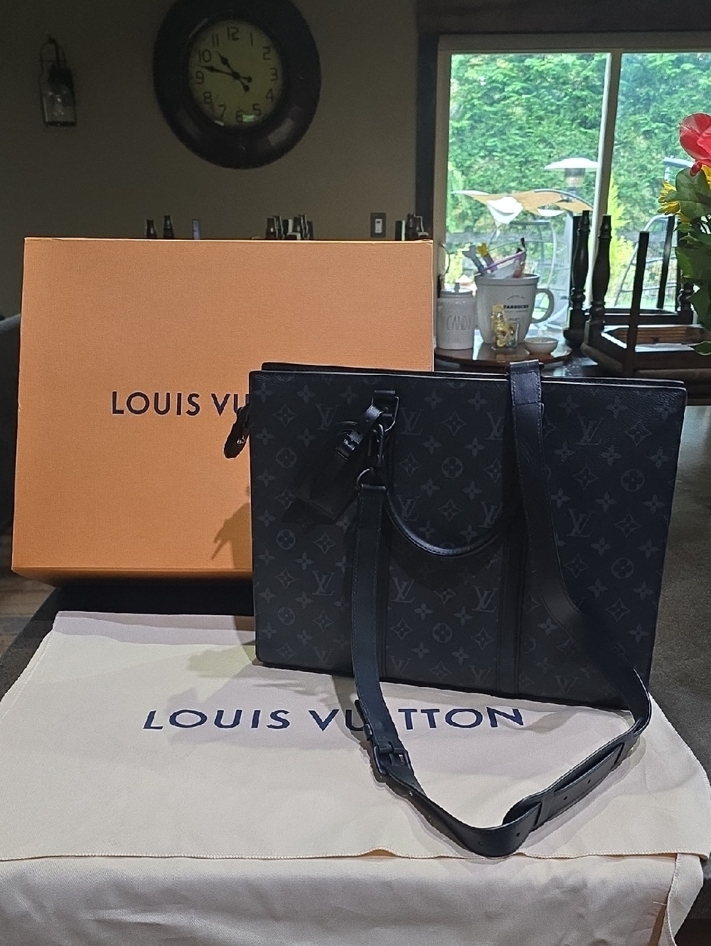 Louis Vuitton Men's Black Monogram Canvas Messenger Tote